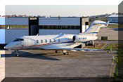 Bombardier BD-100-1A10 Challenger 350, click to open in large format