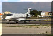 Bombardier BD-100-1A10 Challenger 350, click to open in large format