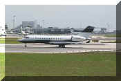 Bombardier BD-700-1A10 Global Express, click to open in large format