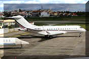 Bombardier BD-700-1A11 Global 5000, click to open in large format