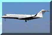 Bombardier BD-700-1A10 Global Express XRS, click to open in large format