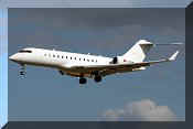 Bombardier BD-700-1A10 Global Express, click to open in large format