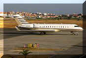Bombardier BD-700-1A10 Global Express, click to open in large format