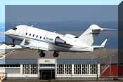 Bombardier CL-600-2B16 Challenger 604, click to open in large format