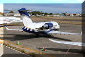Bombardier CL-600-2B16 Challenger 604, click to open in large format