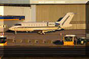 Bombardier CL-600-2B16 Challenger 605, click to open in large format