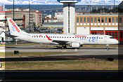 Embraer ERJ-195SR, click to open in large format