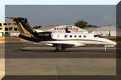 Embraer 505 Phenom 300, click to open in large format