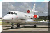 Falcon 900B, click to open in large format