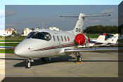 Raytheon Hawker 400XP, click to open in large format