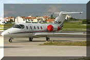 Raytheon Hawker 400XP, click to open in large format