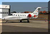 Raytheon Hawker 400XP, click to open in large format