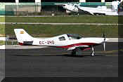 Lancair 320, click to open in large format