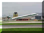 McDonnell Douglas MD-82, click to open in large format