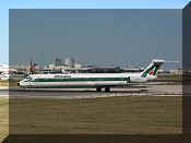 McDonnell Douglas MD-82, click to open in large format