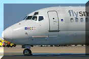 McDonnell Douglas MD-82, click to open in large format