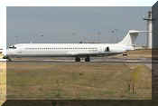 McDonnell Douglas MD-82, click to open in large format