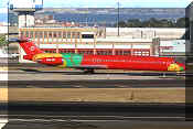 McDonnell Douglas MD-83, click to open in large format