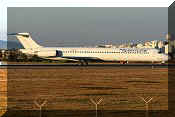 McDonnell Douglas MD-83, click to open in large format