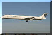 McDonnell Douglas MD-83, click to open in large format