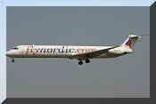 McDonnell Douglas MD-83, click to open in large format