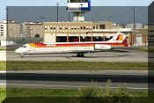McDonnell Douglas MD-87, click to open in large format
