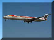 McDonnell Douglas MD-88, click to open in large format