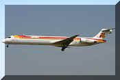 McDonnell Douglas MD-88, click to open in large format