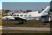 Piper PA-31-350 Navajo Chieftain, click to open in large format