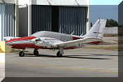 Piper PA-34-200 Seneca, click to open in large format