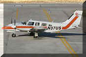 Piper PA-34-200T Seneca II, click to open in large format