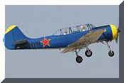 Bacau Yak-52, click to open in large format