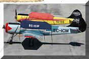Yakovlev Yak-52, click to open in large format