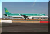 Airbus A321-211, click to open in large format