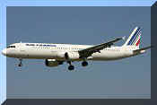 Airbus A321-211, click to open in large format