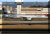 Airbus A321-211, click to open in large format