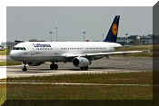 Airbus A321-131, click to open in large format