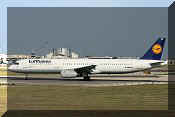 Airbus A321-231, click to open in large format