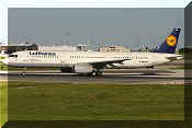Airbus A321-131, click to open in large format