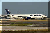 Airbus A330-322, click to open in large format