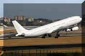 Airbus A340-313, click to open in large format