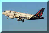A319-112, click to open in large format