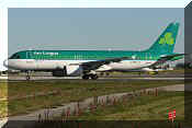 Airbus A320-214, click to open in large format