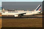 Airbus A320-211, click to open in large format