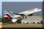 Airbus A320-214, click to open in large format
