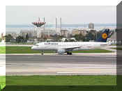 Airbus A320-211, click to open in large format