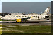 Airbus A320-214, click to open in large format