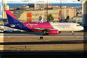 Airbus A320-232, click to open in large format