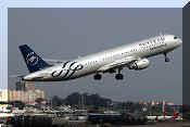 Airbus A321-211, click to open in large format