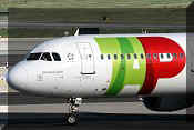 Airbus A321-211, click to open in large format